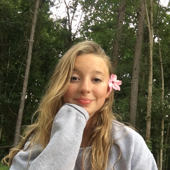 chloe_newport